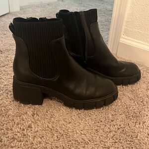 Leather Chelsea boots